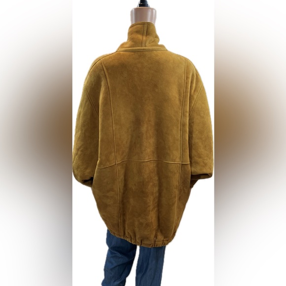OSCAR DE LA RENTA Tan Vintage Suede Leather Soft Shearling Coat- Large - Picture 2 of 11